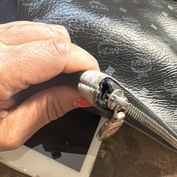 Limited Edition MCM x Loveless/Guild Prime Exclusive iPad/Tablet Sleeve Case 🔥 - Picture 10 of 17